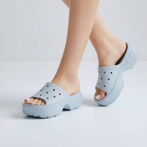 Crocs Women's iconic Comfort Slide Platform Clogs